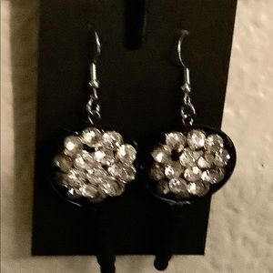 Skillet Crystal Flower Earrings
